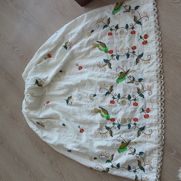 Farm Rio Embroidered midi/maxi skirt - Picture 9 of 12